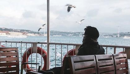 三大消息：普京竟然“反水”了？外交部火速回应；东部战区连夜下场