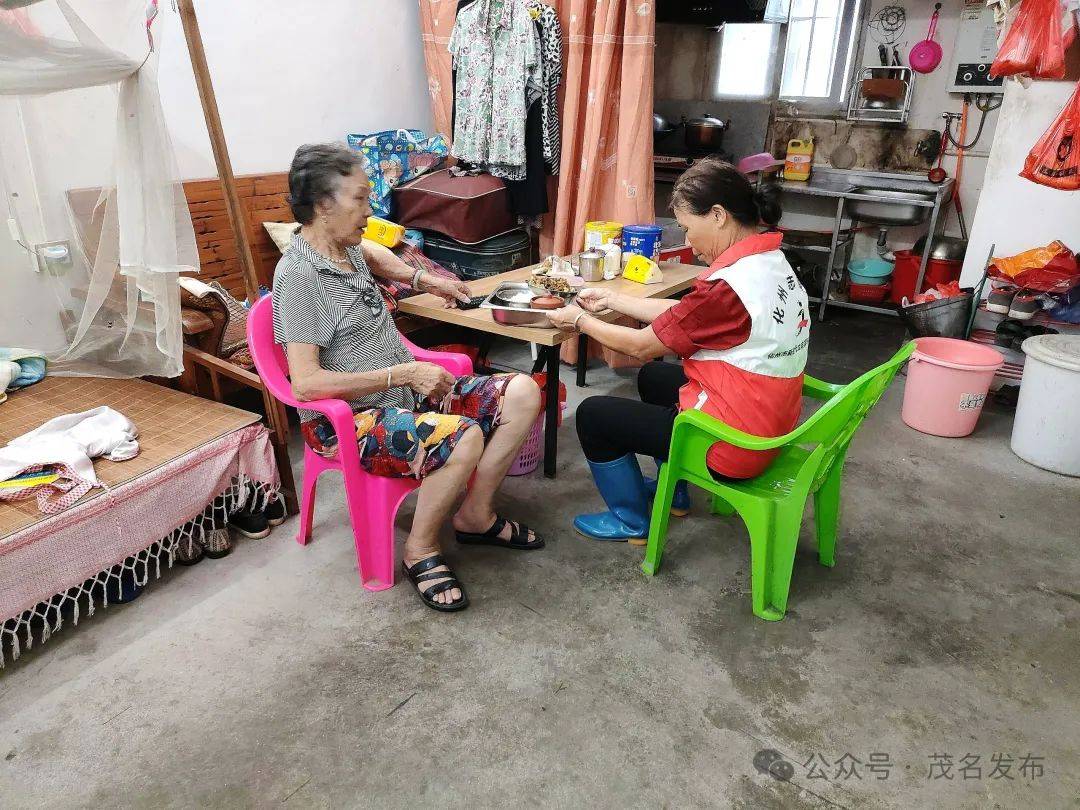 “浓浓的家味道！”化州长者饭堂吃出新花样、新感情
