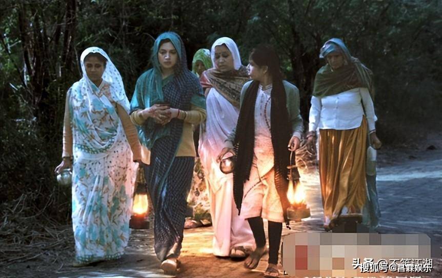 印度：我们每家都有电视，中国呢？法国：人家中国家家都有厕所！