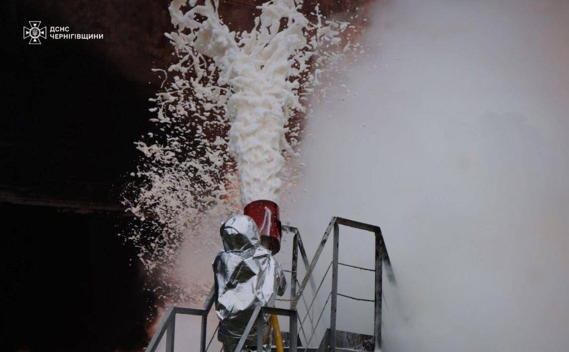 炸了一夜，俄军大轰炸，基辅大停电：俄乌战争3年，普京太仁慈了