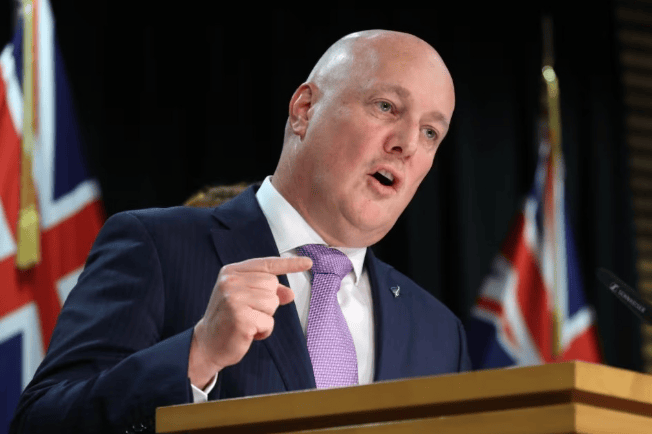 中方反制第一天，第一个上门求合作的西方国家出现，美欧都没想到！韩国成了最大输家？